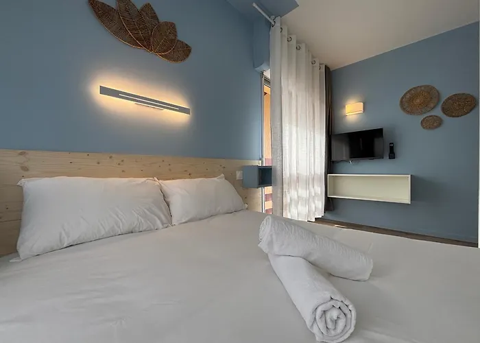 Le D'artagnan - App 8 - Balcon דירה *