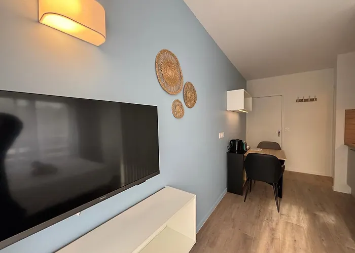 Le D'artagnan - App 8 - Balcon *